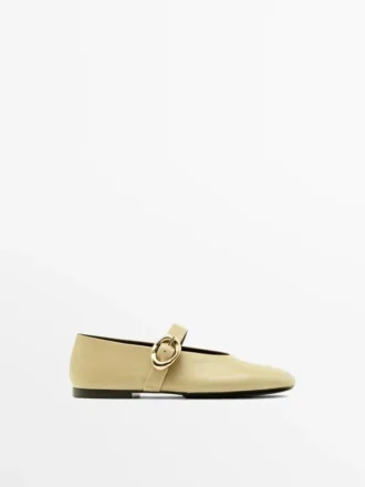 Ballerines en cuir avec boucle