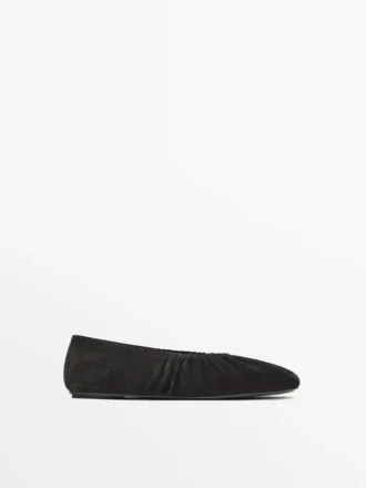 Ballerines en cuir fendu froncé