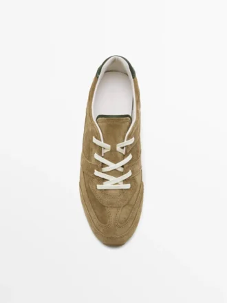 Baskets en cuir refendu avec détails en pièces