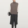 Bermuda long en laine avec pinces Bermuda long en laine avec pinces