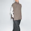 Bermuda long en laine avec pinces Bermuda long en laine avec pinces