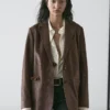 Blazer en cuir suédé avec col à revers Blazer en cuir suédé avec col à revers