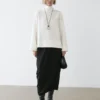 Blouse à col montant avec détail à l’ourlet Blouse à col montant avec détail à l’ourlet