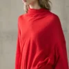 Blouse fluide à col drapé Blouse fluide à col drapé