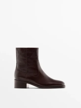 Bottines plates en cuir craquelé Bottines plates en cuir craquelé