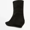 Bottines à talon compensé en cuir refendu