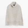 Cape 100 % laine avec franges Cape 100 % laine avec franges