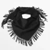 Cape en tricot mélangé laine avec franges Cape en tricot mélangé laine avec franges