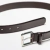 Ceinture en cuir avec boucle carrée Ceinture en cuir avec boucle carrée