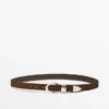 Ceinture en cuir nappa avec détail métallique Ceinture en cuir nappa avec détail métallique