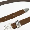 Ceinture en cuir nappa avec détail métallique Ceinture en cuir nappa avec détail métallique