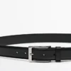 Ceinture élégante en cuir nappa avec surpiqûres Ceinture élégante en cuir nappa avec surpiqûres