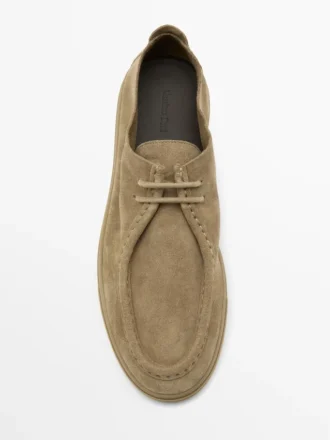 Chaussures à bout moc en cuir souple