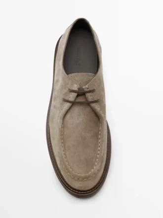 Chaussures en daim à bout mocassin