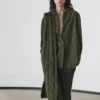 Chemise en cuir suédé avec coutures Chemise en cuir suédé avec coutures