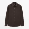 Chemise en lin légère à coupe classique Chemise en lin légère à coupe classique