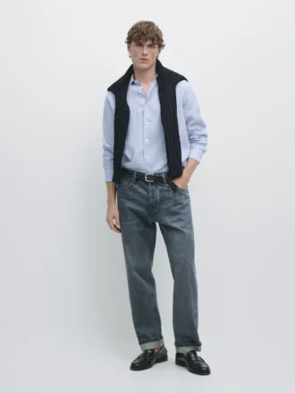 Chemise en lin rayée à coupe classique