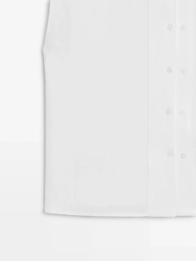 Chemise fluide 100 % lin avec détails boutonnés Chemise fluide 100 % lin avec détails boutonnés