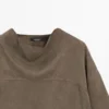 Chemise fluide avec détail drapé Chemise fluide avec détail drapé