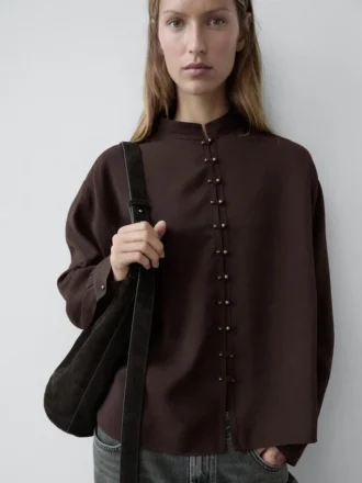 Chemise fluide avec détails boutonnés
