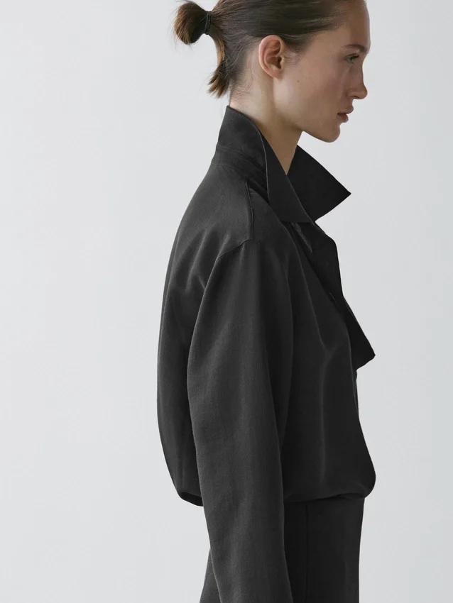 Chemise fluide en coton mélangé à col en V Chemise fluide en coton mélangé à col en V