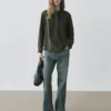 Chemise à plis avec col montant Chemise à plis avec col montant