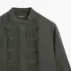 Chemise à plis avec col montant Chemise à plis avec col montant
