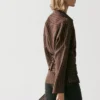 Chemise rayée avec détail d’écharpe Chemise rayée avec détail d’écharpe