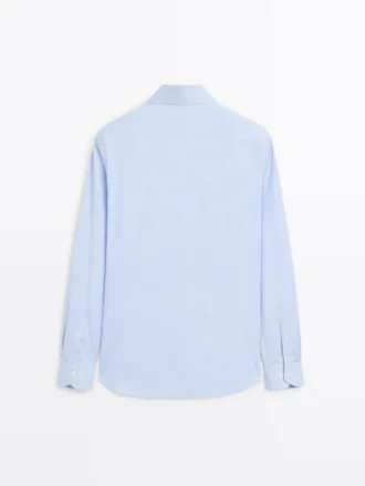 Chemise slim en sergé rayé