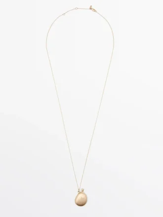Collier avec pendentif en métal Collier avec pendentif en métal