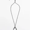 Collier avec pendentif ovale Collier avec pendentif ovale