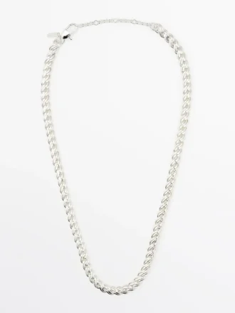 Collier à maillons argentés