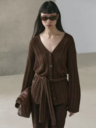 Gilet en maille avec détail à la taille