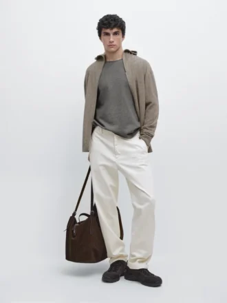 Gilet en maille mélangée de laine avec capuche