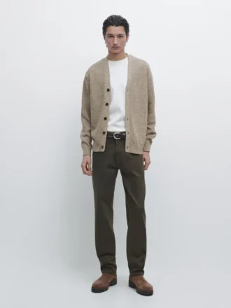 Gilet en tricot de coton avec boutons