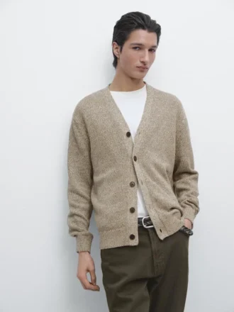 Gilet en tricot de coton avec boutons