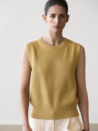 Gilet en tricot de coton à col rond