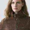 Gilets en tricot à carreaux, texture feutrée, en alpaga Gilets en tricot à carreaux, texture feutrée, en alpaga