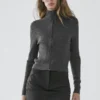 Gilets zippés en laine Gilets zippés en laine