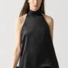 Haut dos nu en satin avec détail de nouage