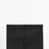 Housse pour ordinateur portable en cuir de vachette avec finition Nappa Housse pour ordinateur portable en cuir de vachette avec finition Nappa