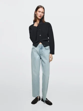 Jean à coupe droite et taille haute