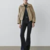 Jean skinny à taille haute et bas évasés Jean skinny à taille haute et bas évasés