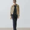 Jean skinny à taille haute et bas évasés Jean skinny à taille haute et bas évasés