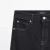 Jean skinny à taille haute et bas évasés Jean skinny à taille haute et bas évasés