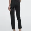 Jean slim court à taille moyenne Jean slim court à taille moyenne