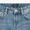 Jean taille basse à coupe droite Jean taille basse à coupe droite