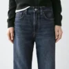 Jean taille haute à jambes larges Jean taille haute à jambes larges