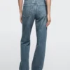 Jean taille haute à jambes larges Jean taille haute à jambes larges