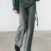 Jean à taille moyenne, coupe droite évasée